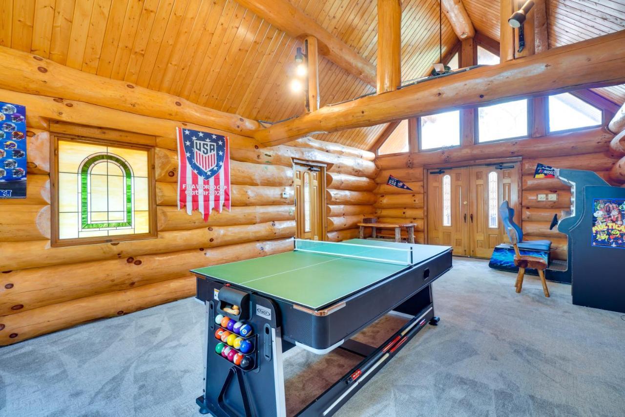 Lovely Gatlinburg Cabin With Private Hot Tub! エクステリア 写真