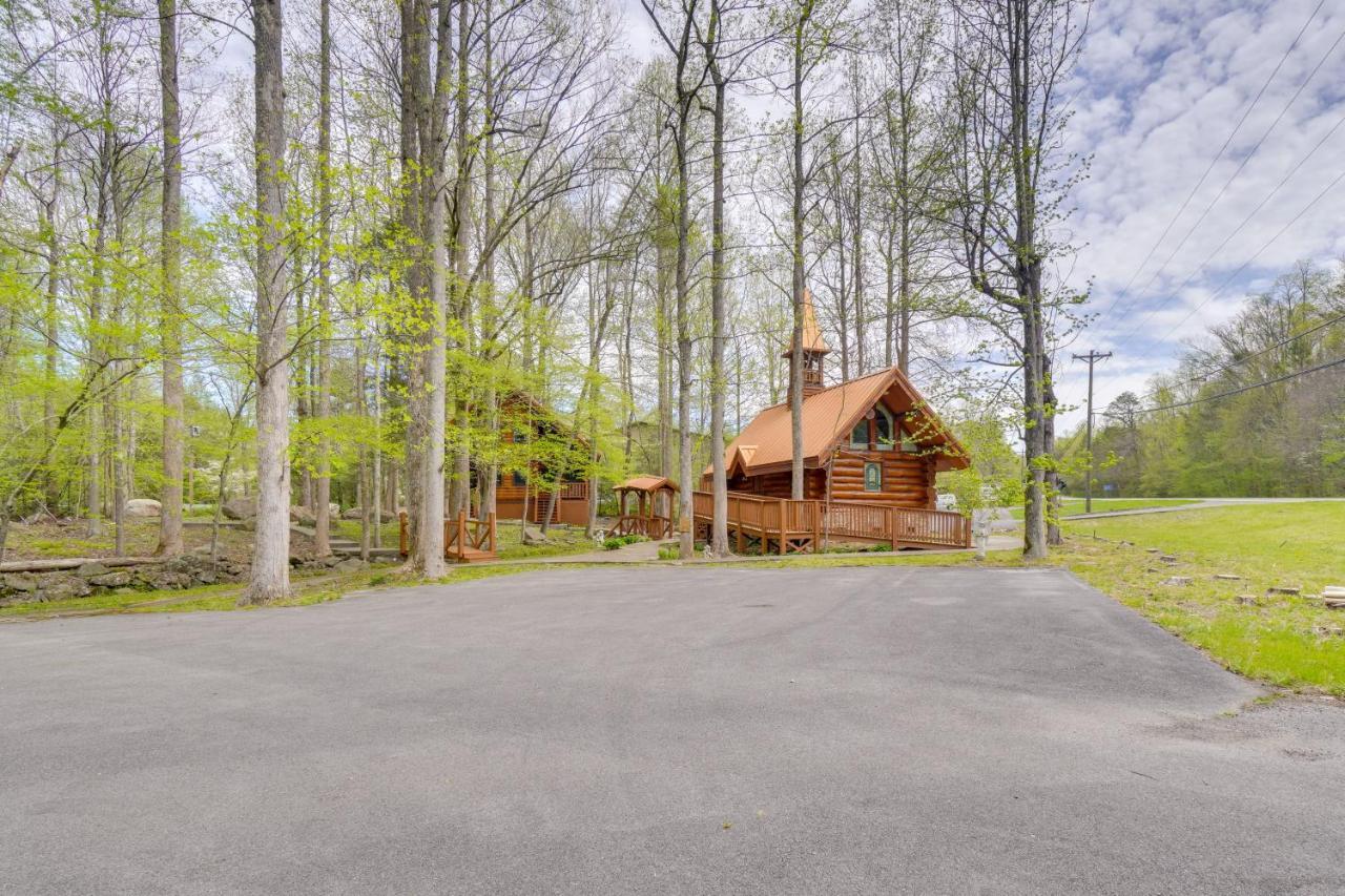 Lovely Gatlinburg Cabin With Private Hot Tub! エクステリア 写真